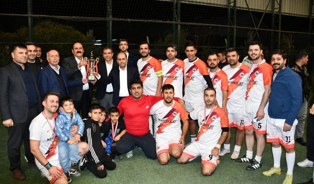 9. Altunkaya Futbol Turnuvası'nın şampiyonu yine Confy