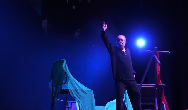 Gaziantep’te Cumhuriyet’in 102. Yılına özel anlamlı etkinlik! Kuva-i Milliye Destanı sahnelendi