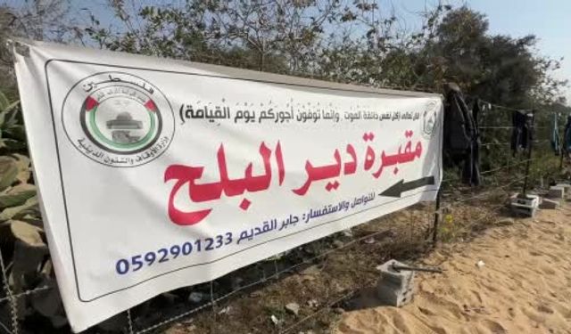 Gazze’de acı devam ediyor! 24 Filistinli toplu şekilde defnedildi