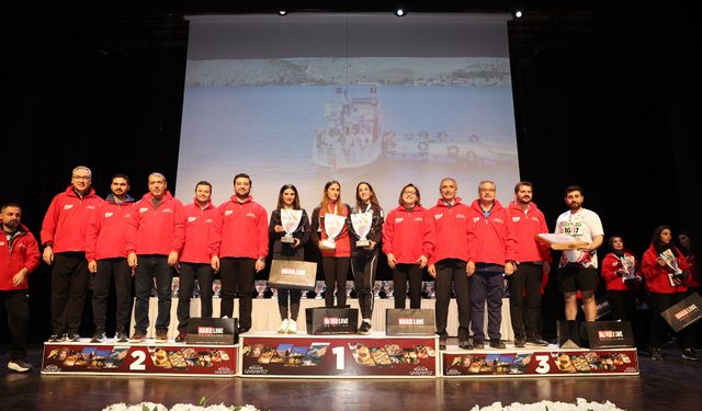 7’nci Gazi Yarı Maratonu ödülleri sahiplerini buldu