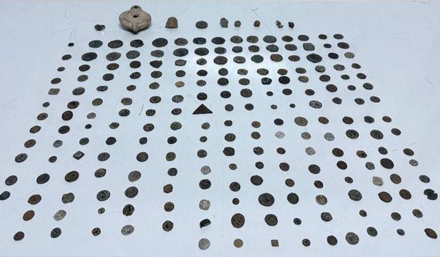 Gaziantep'te tarihi eser kaçakçılarına geçit verilmiyor! 230 parça tarihi eser ele geçirildi