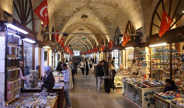 Gaziantep’in tarihi kalbi yeniden açıldı! Gaziantep’in ekonomisine katkı sağlıyor…