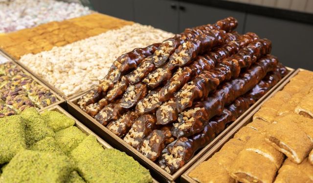 Havalar soğudu, cevizli sucuk satışları arttı!