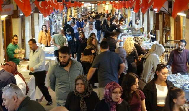 Gaziantep'te adım atacak yer kalmadı