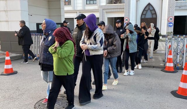 11 ilde dev operasyon! Sahte bungalov çetesi çökertildi