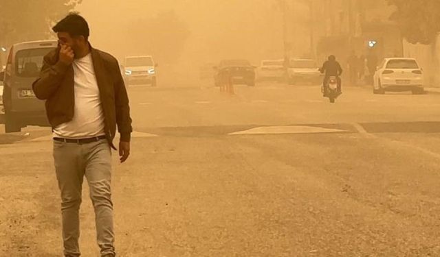 Gaziantep’in komşu ili toza gömüldü! Toz bulutu gökyüzünü kapladı: Yetkililer uyardı...
