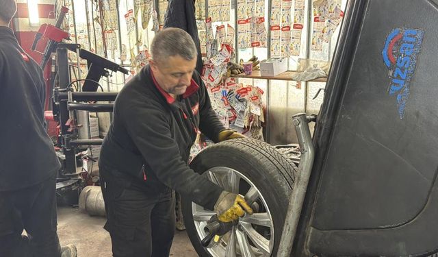 Kış lastiği zorunluluğu başlıyor! Lastikçilerde son gün yoğunluğu…