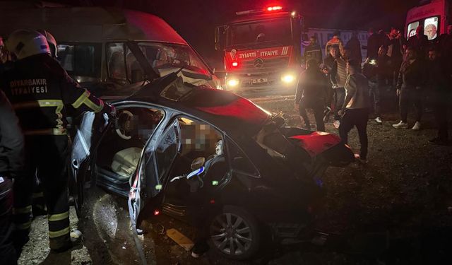 Diyarbakırda zincirleme kaza: Ölü ve yaralılar var!