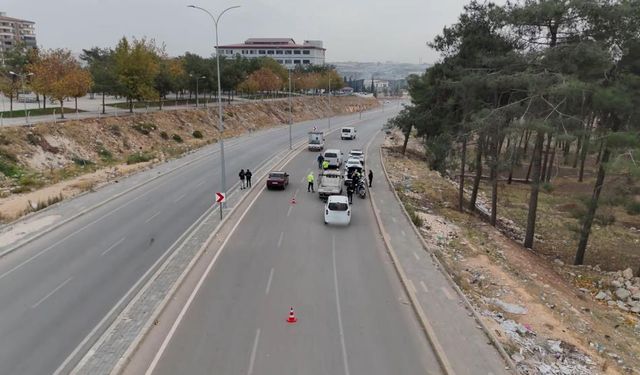 Gaziantep’te sıkı denetim! Kırmızı ışık ihlali yapanlara ceza yağdı! 2 milyon 145 bin 330 TL…