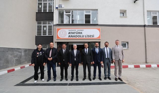 Tahmazoğlu öğretmenleri unutmadı