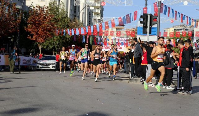 Gaziantep’te 7’nci Gazi Yarı Maratonu Pazar günü başlıyor