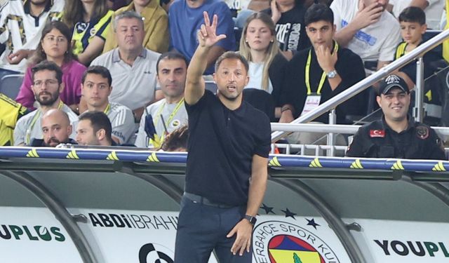 Fenerbahçe - Ferencvaros maçı başladı! Tedesco’dan 7 değişiklik…