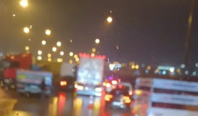 Gaziantep’te 5 tır ve 7 aracın karıştığı zincirleme kaza!