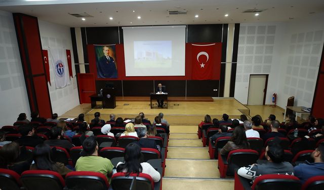 GAÜN Diş Hekimliği Fakültesi akademik kurul toplantısı gerçekleştirildi