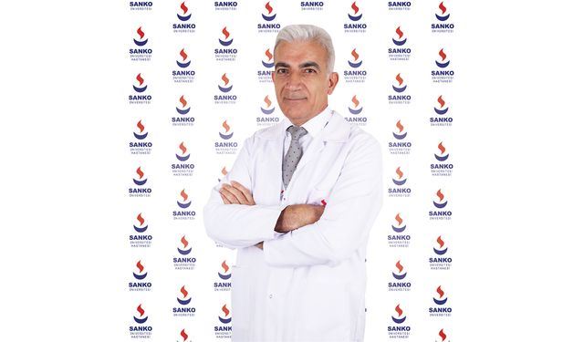 Kalbinde üfürüm duyulan her çocuğun değerlendirilmesi gerekir