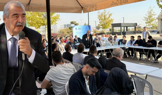 Üniversiteden mezun olmak yolculuğun ilk adımıdır