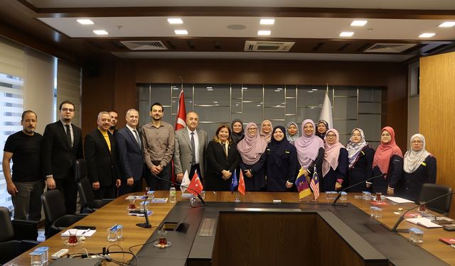 Kalyoncu’dan önemli protokol! Gaziantep'te bilimsel iş birliği güçlenecek