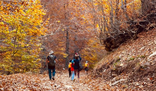 Gaziantepli doğa tutkunları Huzurlu Yaylası’nda buluştu! Sonbaharın renklerine yolculuk