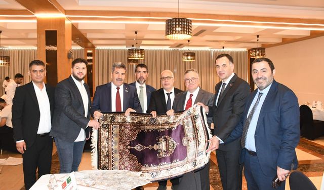 Halı İhracatçıları Suudi Arabistan’ı Mercek Altına Aldı