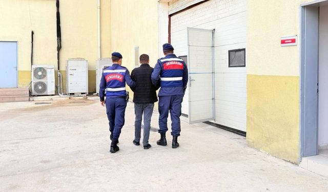 Gaziantep’te 20 yıl hapis cezasıyla aranıyordu! JASAT’tan şok operasyon