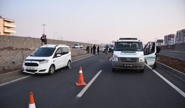 Gaziantep’in komşu ilinde iki aracın çarptığı yaya olay yerinde can verdi!