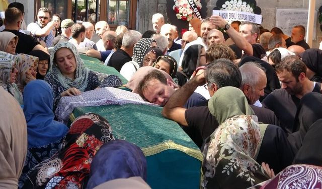 Eşini ve çocuğunu kaza süsü vererek öldürmüştü: O doktor hayatını kaybetti!