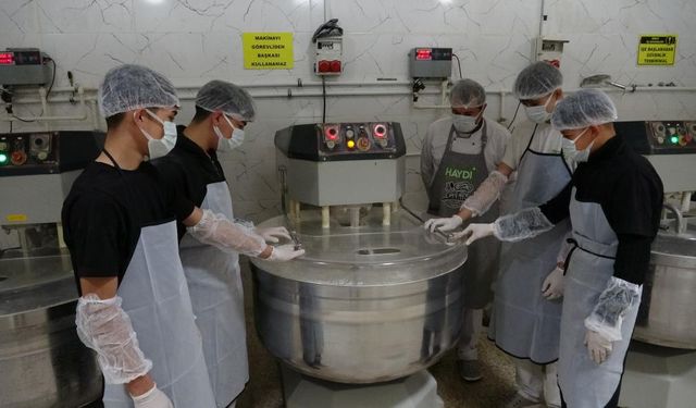 Gaziantep'te lisenin yıllık cirosu dudak uçuklattı