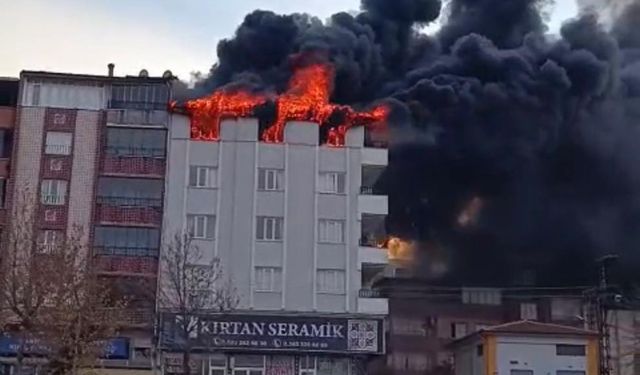 Gaziantep'te korkutan apartman yangını!