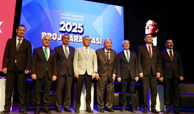 Abdulkadir Konukoğlu GAÜN’de öğrencilerle buluştu! Üniversite- Sanayi işbirliği vurgusu…