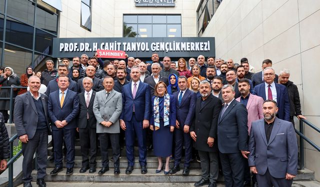 Gaziantep’e bir eser daha! Prof. Dr. Hüseyin Cahit Tanyol Gençlik Merkezi açıldı