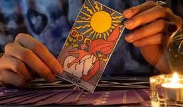 22 Aralık Tarot Falı, 22 Aralık Pazartesi günlük tarot yorumu, aşk, para, sağlık kart açılımı ne söylüyor?