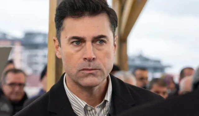 Kızılcık Şerbeti Murat'ı Kıvanç Kasabalı Kimdir? Kaç Yaşında, Nereli, Hangi Dizilerde Oynadı?