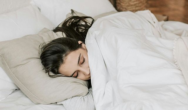 Yeni yılda mışıl mışıl uyumak için bu 7 öneriye dikkat edin