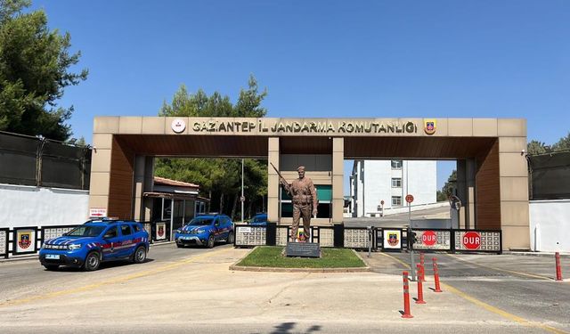 Gaziantep'te 25 vatandaşı binlerce TL dolandıran 15 şahıs tutuklandı