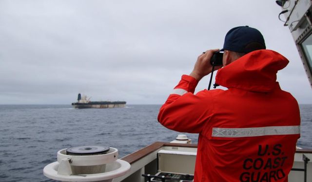 ABD, Rus bandıralı petrol tankerine el koydu