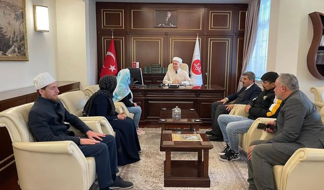 Gaziantep'te Macar kadın Kur'an-ı Kerim'den etkilenerek Müslüman oldu!