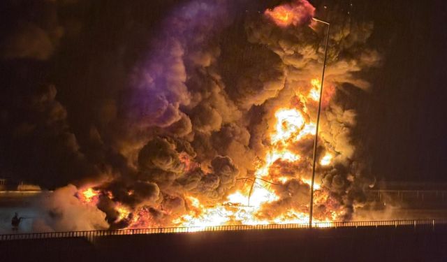 Alev alev yandı! Gaziantep otoyolunda korku dolu anlar…