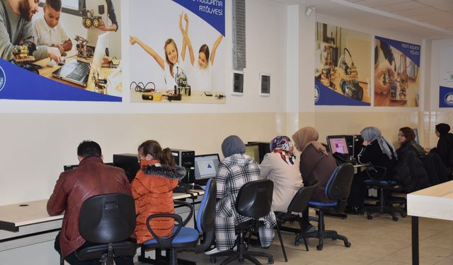 Gaziantep’te kadınlar çocuklarıyla hayallerini tasarlıyor!