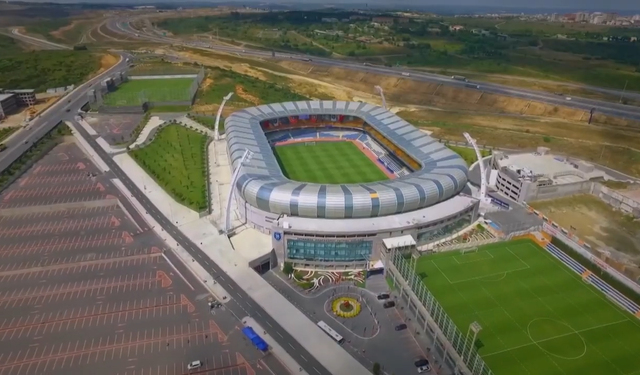 Başakşehir – Fatih Karagümrük Maçının İlk 11’leri Açıklandı! İşte Sahaya Çıkacak Kadrolar