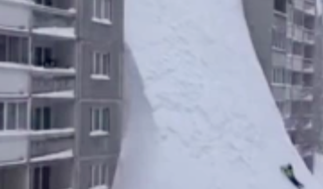 Kamçatka’da acil durum ilan edildi! Son 30 yılın en yoğun kar yağışı: Ölüler var!