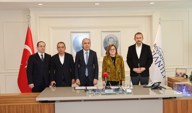 Gaziantep Büyükşehir’den Adıyaman Üniversitesi’ne anlamlı destek! İyileşme sürecine katkı sunmaya devam ediyor