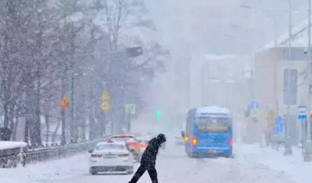 12 Ocak Hakkari’de Okul Var mı, Yok mu? Valilikten Kar Tatili Kararı (Hakkari’de yarın okul yok mu)