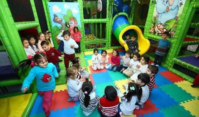 Yarıyıl tatilinde kapalı oyun alanlarına dikkat!