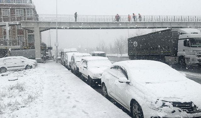 İstanbul’a Kar Yağıyor mu? Hafta Sonu Kar Yağacak mı? Son Durum ve Güncel Tahminler