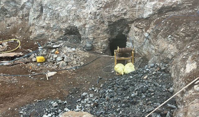 Gaziantep’te kaçak maden açmışlar! Jandarma suçüstü yakaladı