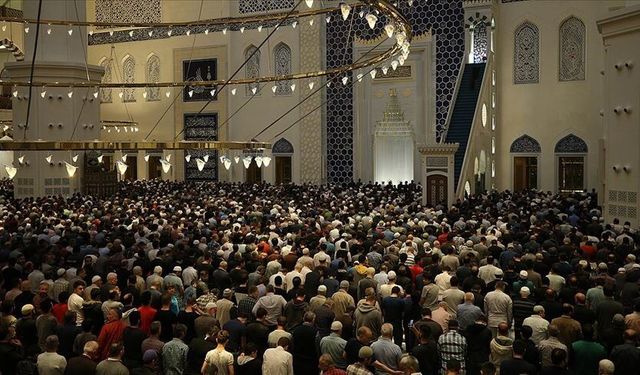 17 Nisan 2026 Cuma Hutbesi Konusu Nedir? Tam Metin ve Özeti
