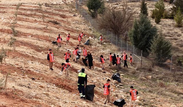 Şehitkamil’de minik ellerden doğaya büyük katkı