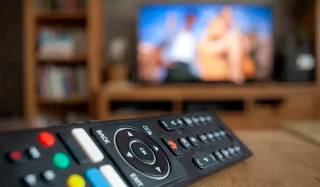 25 Şubat 2026 Çarşamba TV Yayın Akışı: Bu Akşam Hangi Diziler Var, Hangi Kanalda Ne Var, Saat Kaçta Başlıyor?