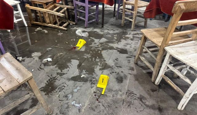 Gaziantep’in komşu ilinde kıraathanede bıçaklı saldırı! Amca ve yeğen yaralandı