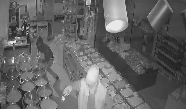 İş yerlerine giren hırsızlar ne bulduysa çaldı! Gaziantep’te yakalandı…